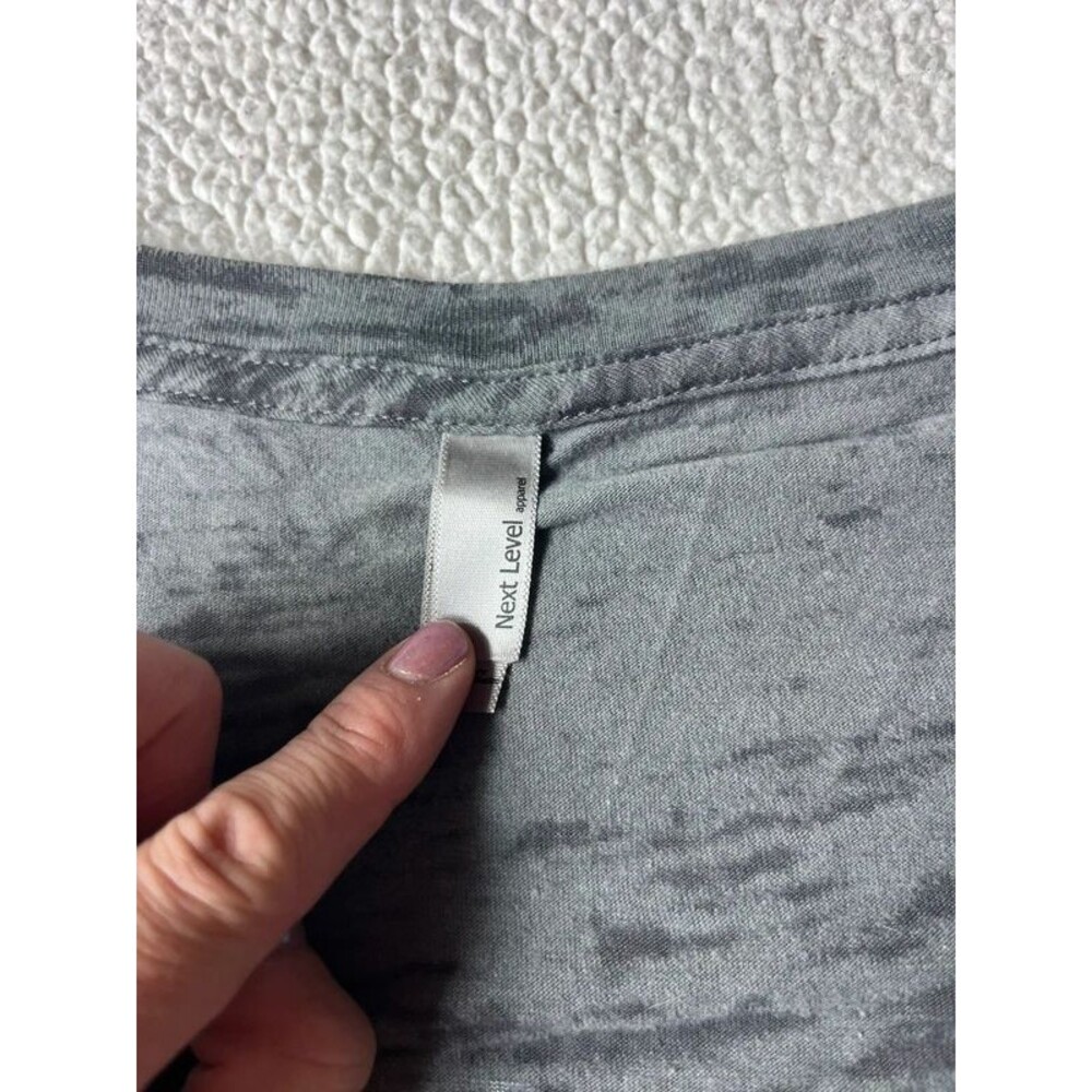 Next Level Iron Tails Saloon Grey & Black Graphic Shirt Womens Medium - Picture 5 of 7